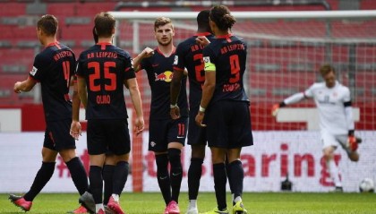  莱比锡红牛锋线哑火零封沃尔夫斯堡取关键分