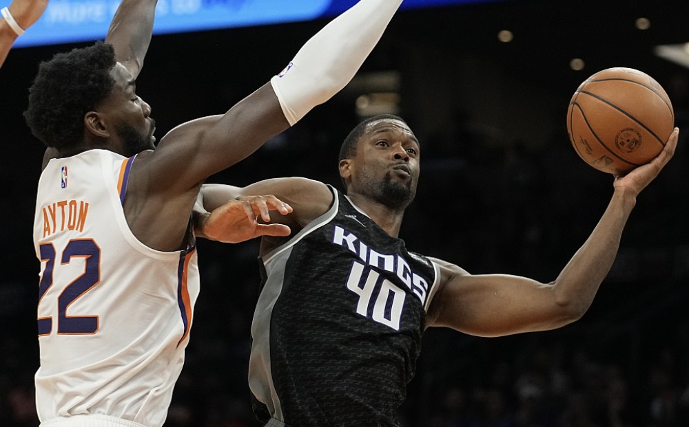  布克40分太阳送快船三连败  