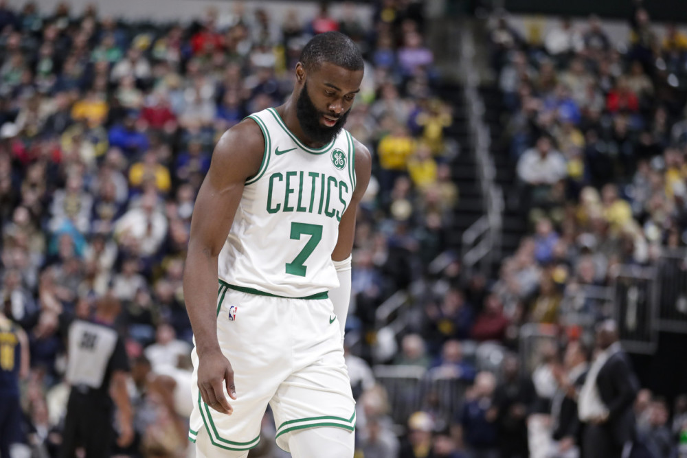  杰伦布朗火力全开凯尔特人大胜黄蜂